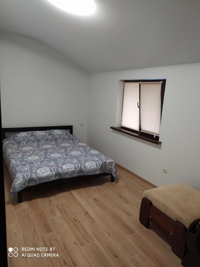 Reef Apartments Odessa Buitenkant foto